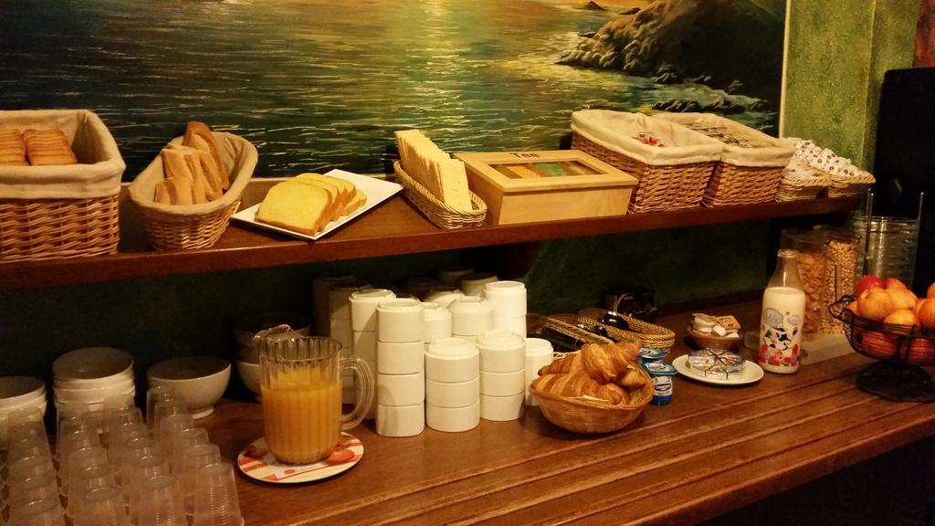 Hotel Noctuel Рамбуйє Екстер'єр фото